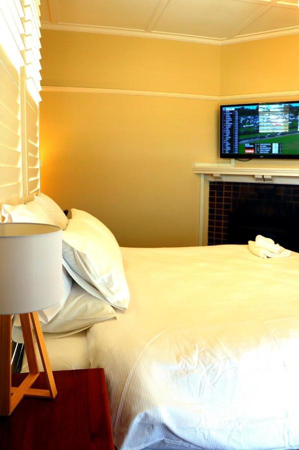 Palace Hotel Mortlake Sydney Bagian luar foto