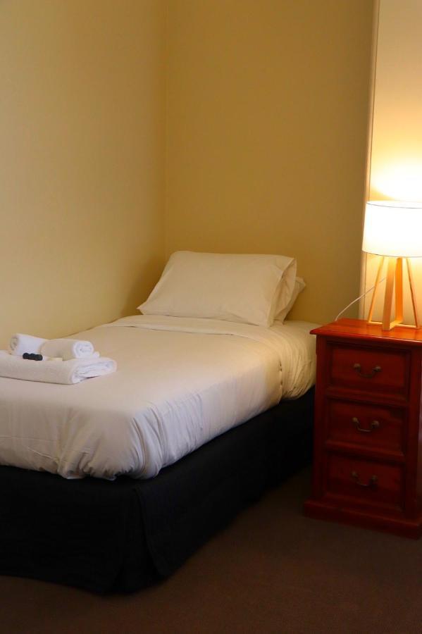 Palace Hotel Mortlake Sydney Bagian luar foto